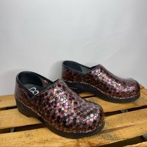Sanita RARE Professional Hex Clogs size 39